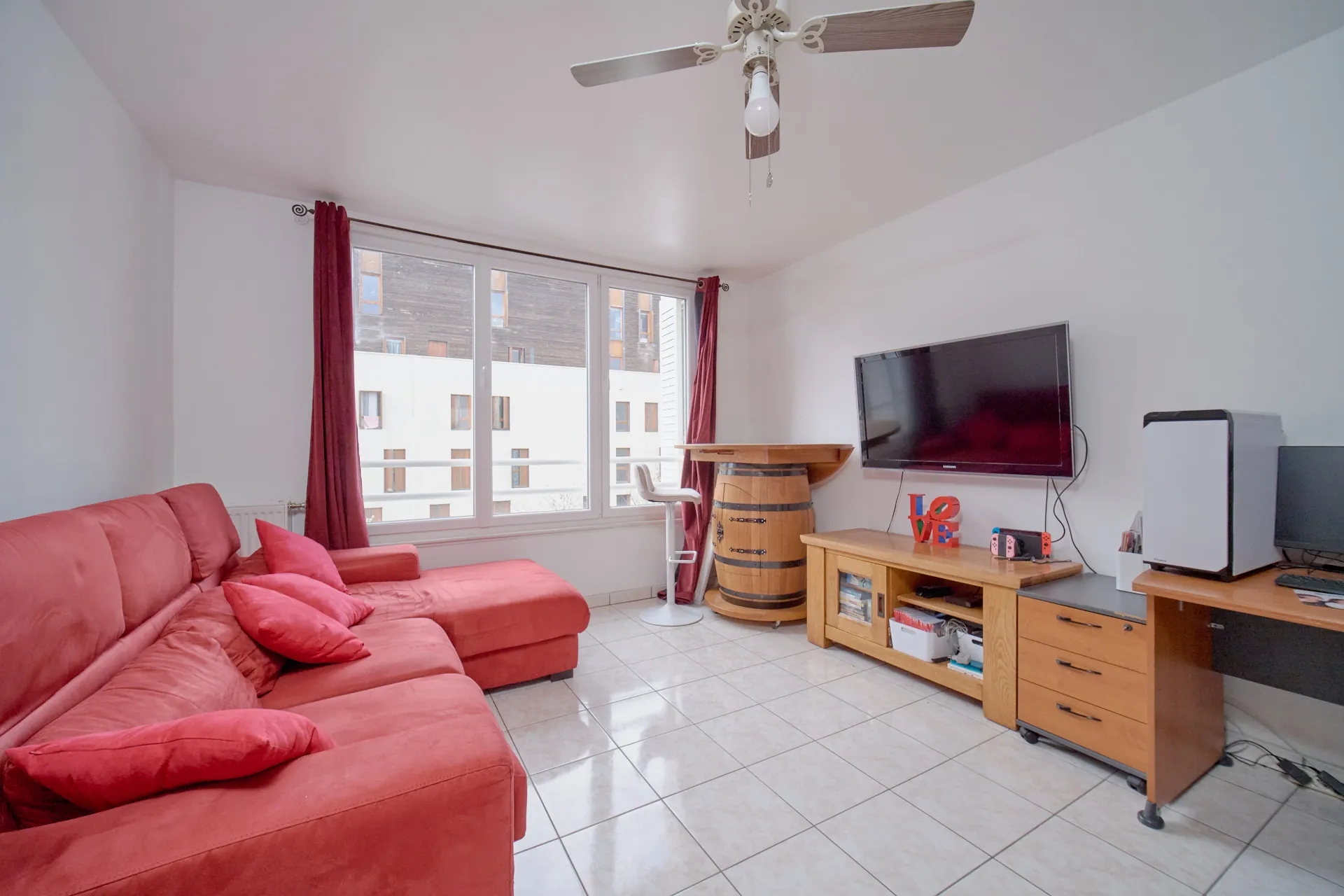 Appartement T3 avec garage et loggia à vendre à Lyon 69009 