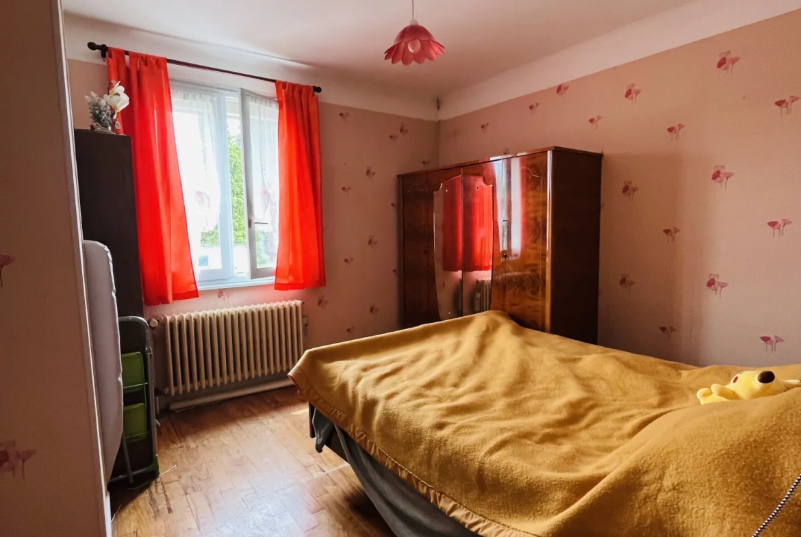 Maison lumineuse de 80 m² à vendre à Saint-Sauveur, proche axes principaux 