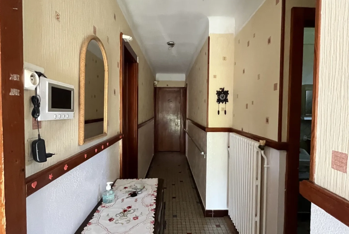 Maison lumineuse de 80 m² à vendre à Saint-Sauveur, proche axes principaux 
