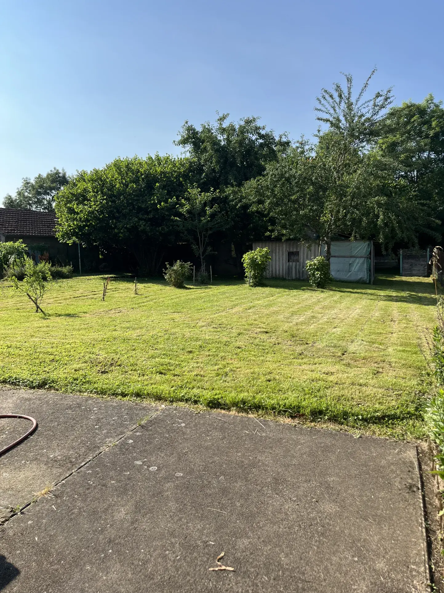 Maison lumineuse de 80 m² à vendre à Saint-Sauveur, proche axes principaux 