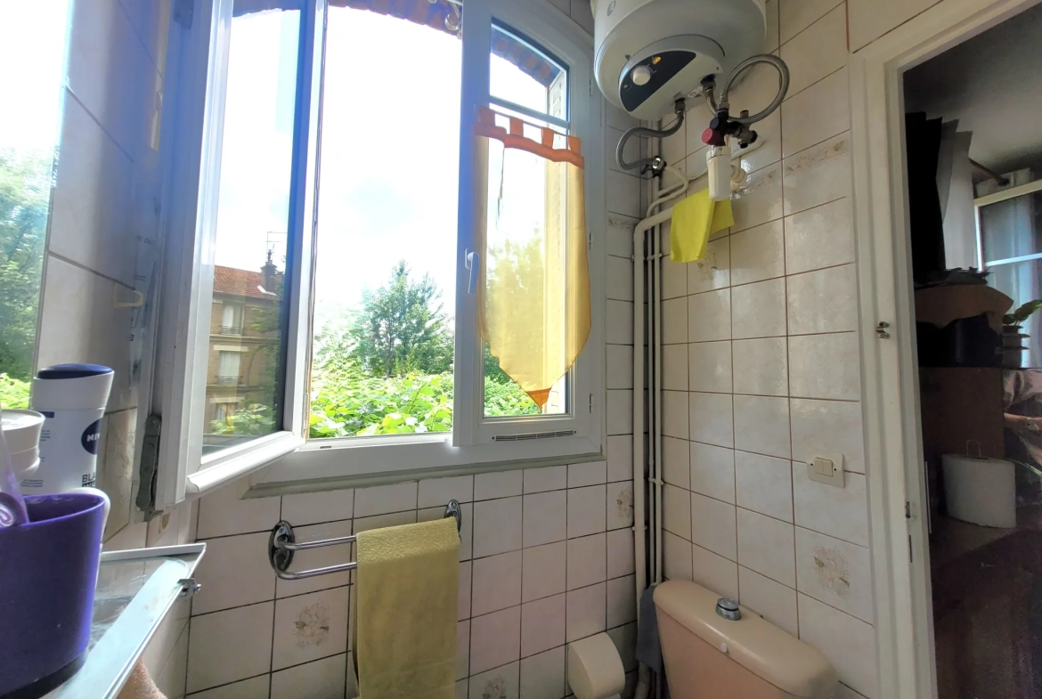 Studio à vendre de 21 m² à Vitry-sur-Seine, idéal pour investissement ou premier achat 