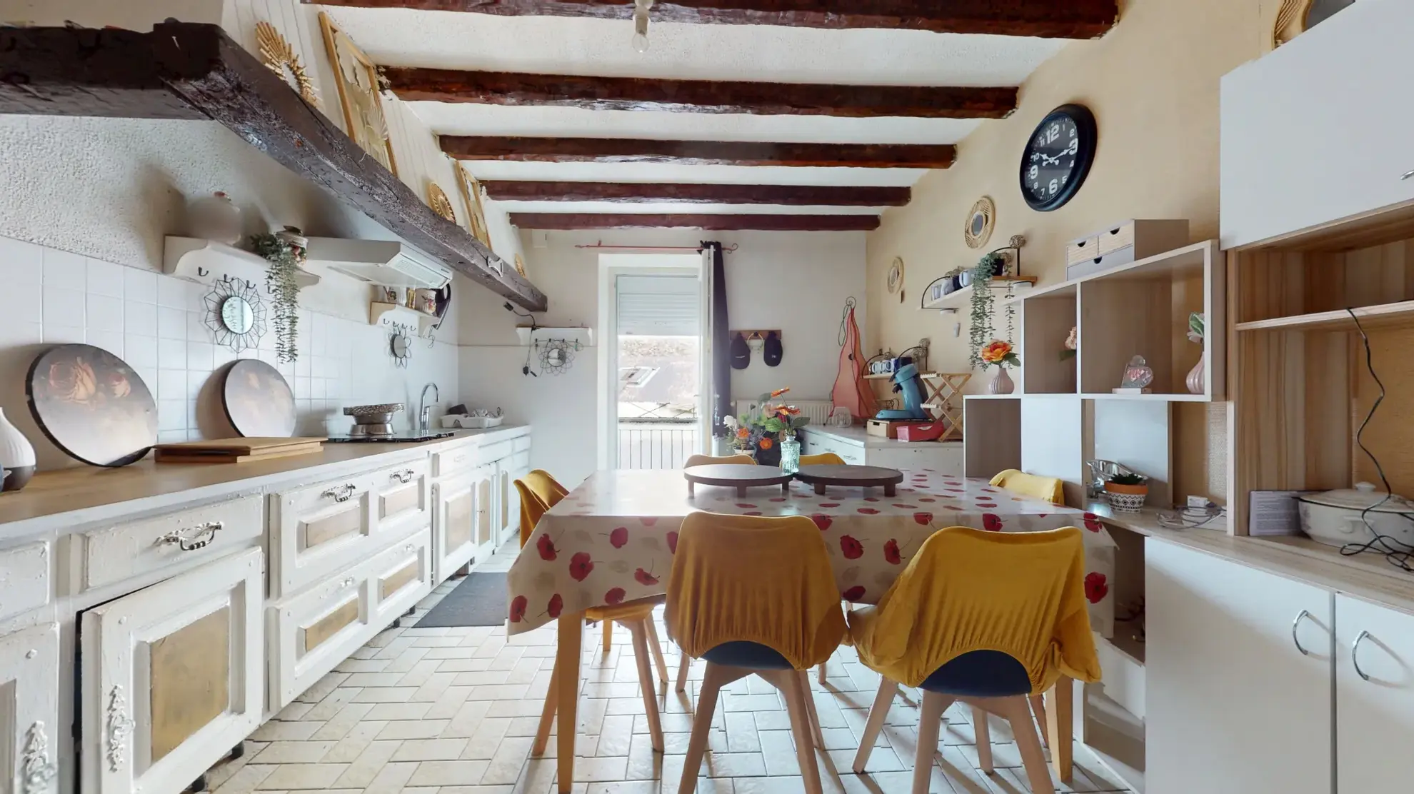 Immeuble de rapport à vendre à Orchamps avec 3 appartements loués 