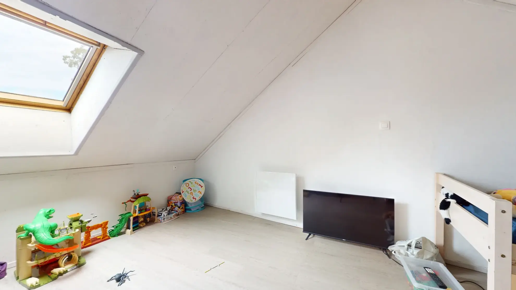 Immeuble de rapport à vendre à Orchamps avec 3 appartements loués 