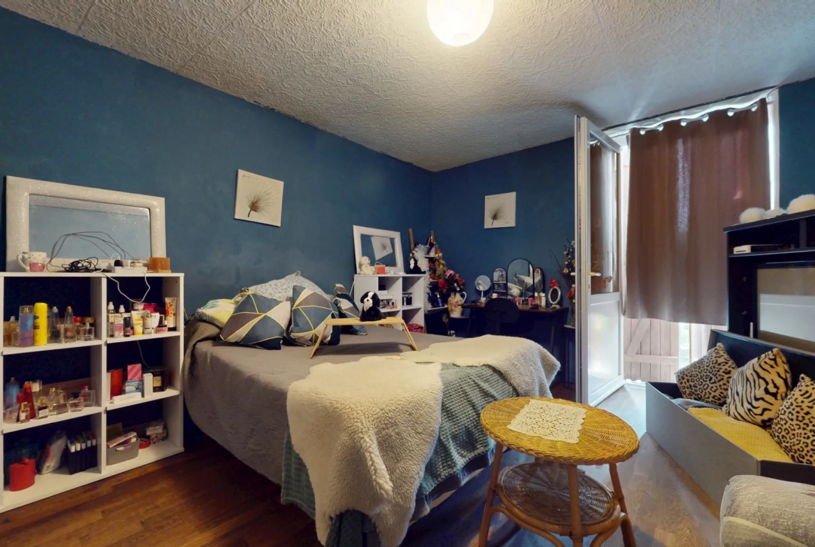 Immeuble de rapport à vendre à Orchamps avec 3 appartements loués 