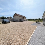 Maison rénovée de 204 m² avec 4 chambres et grand terrain à Charmont-sous-Barbuise