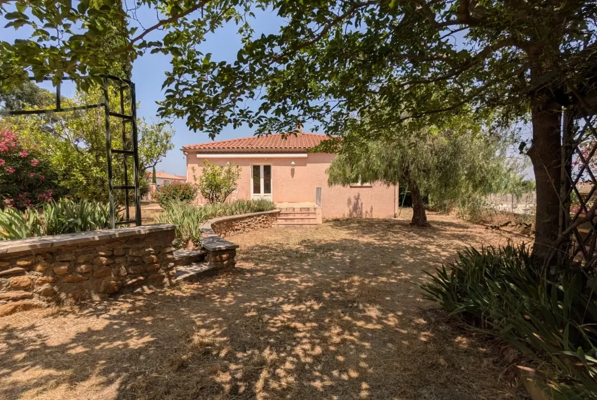 Villa de plain-pied avec jardin et vue sur les Albères à Sorede 