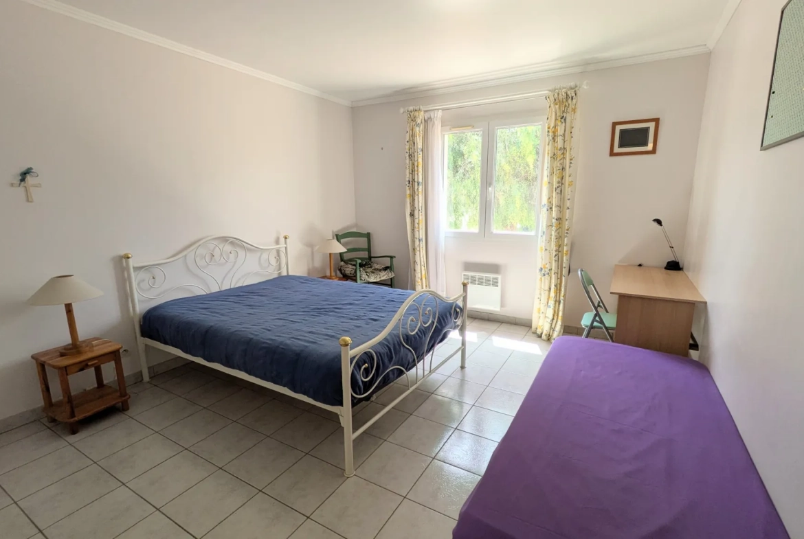 Villa de plain-pied avec jardin et vue sur les Albères à Sorede 