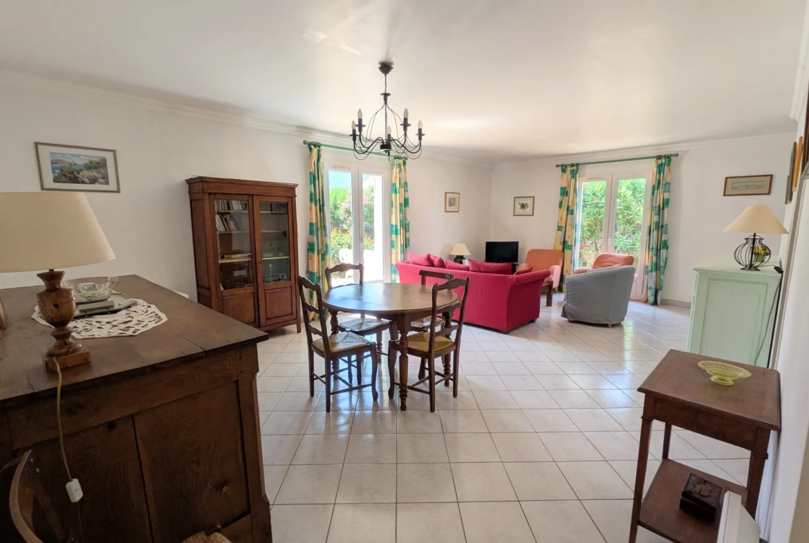 Villa de plain-pied avec jardin et vue sur les Albères à Sorede 
