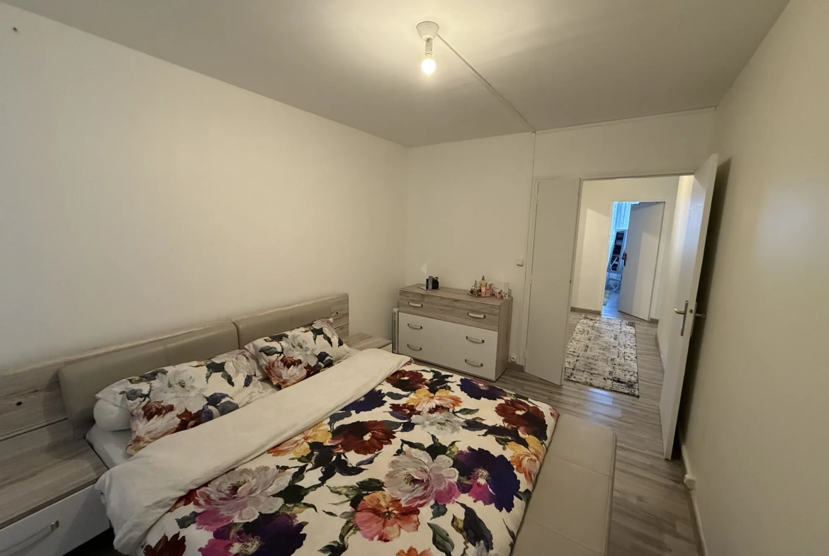 Appartement spacieux de 89 m² à vendre à Alençon, proche commodités 