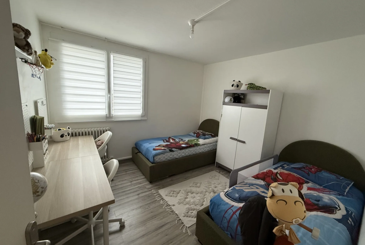 Appartement spacieux de 89 m² à vendre à Alençon, proche commodités 