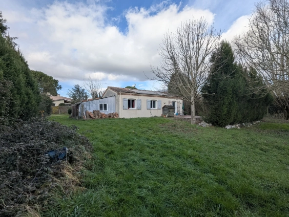 Maison à vendre à Revel (31250) de 80 m² avec terrain de 1460 m², chauffage au sol et panneaux photovoltaïques