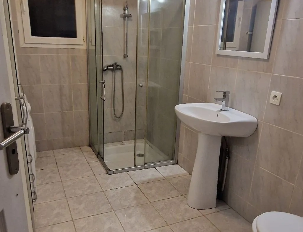 Maison à vendre à Revel (31250) de 80 m² avec terrain de 1460 m², chauffage au sol et panneaux photovoltaïques 