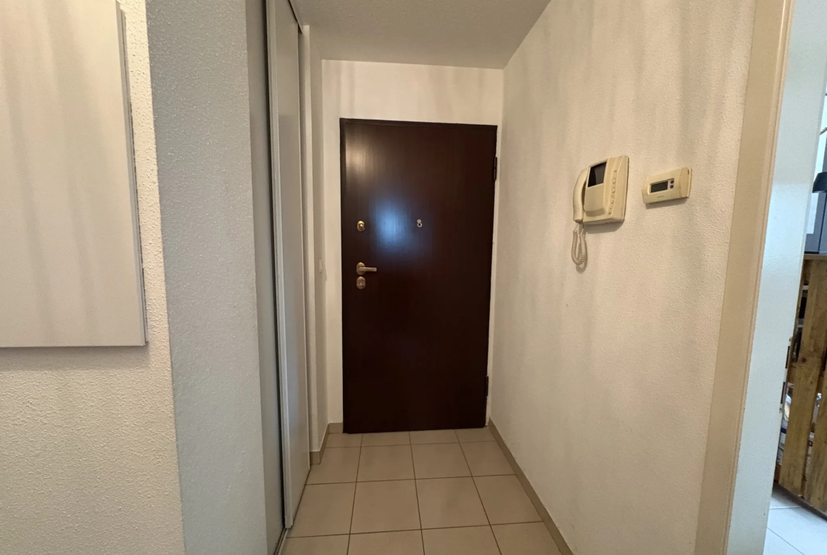 Bel appartement F3 de 71 m² avec balcon à Habsheim, proche commodités et transports 