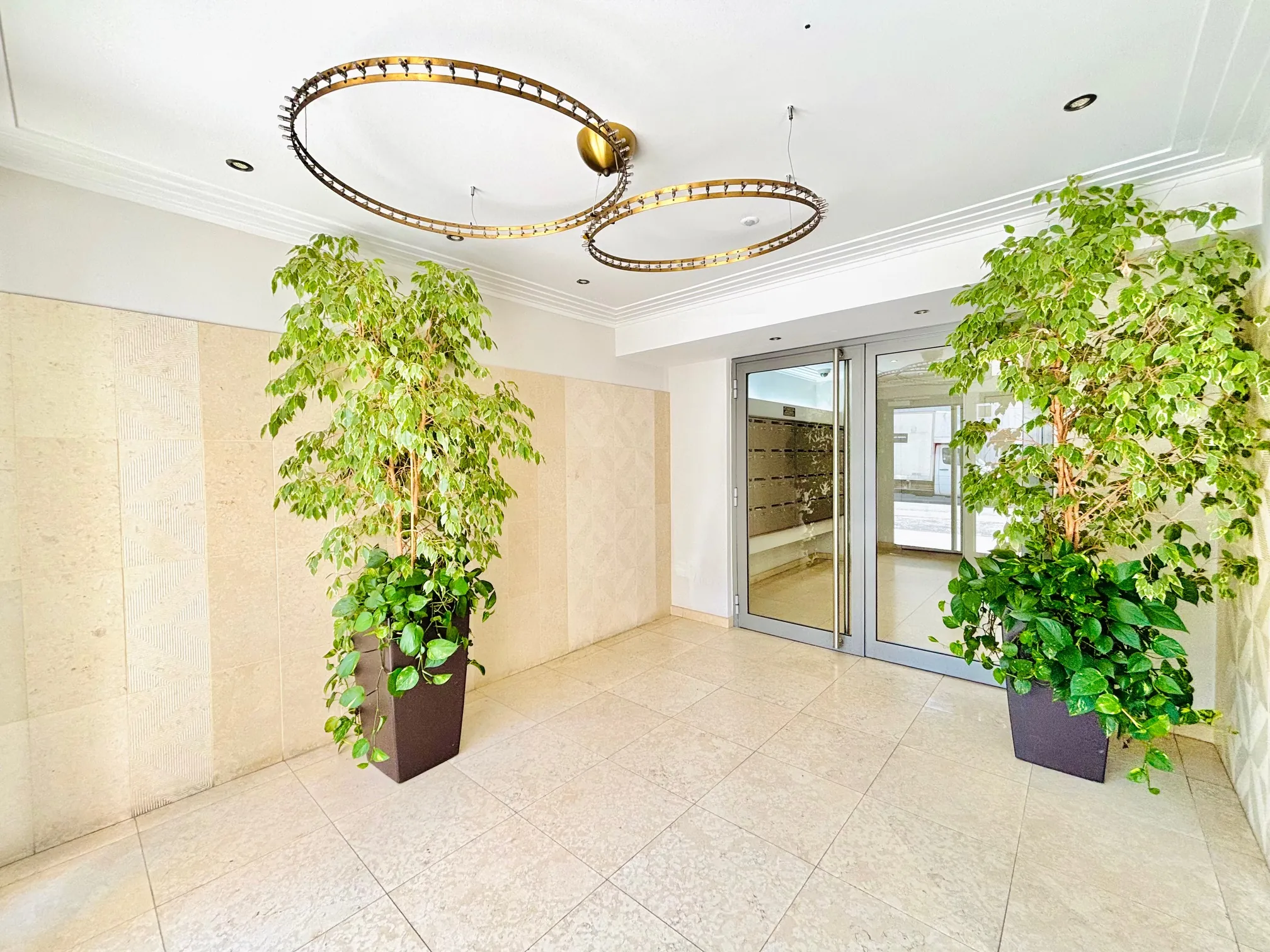 Studio 21,39 m² à Nice avec terrasse et vue dégagée 