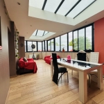 Appartement atypique de 198 m² avec jardin et garage au centre de Plabennec