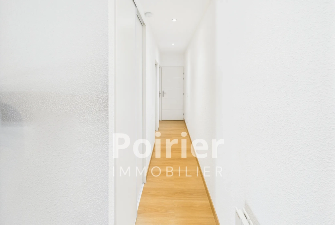 Bel appartement T3 rénové à Evian-les-Bains avec vue lac et proximité centre 