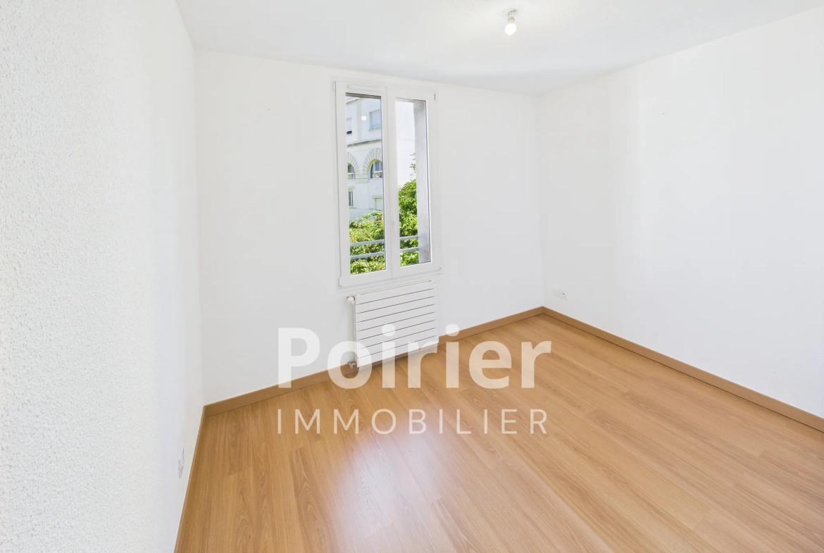 Bel appartement T3 rénové à Evian-les-Bains avec vue lac et proximité centre 