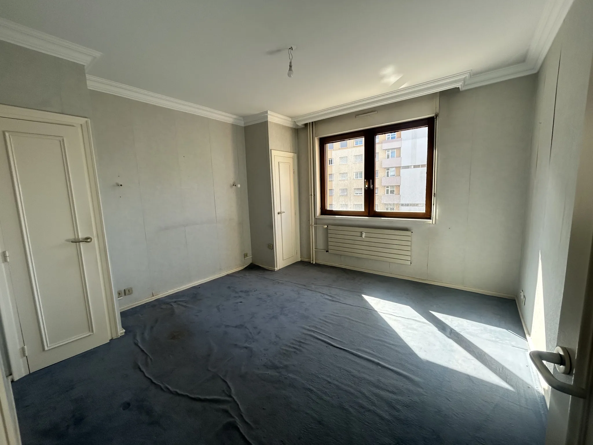 Appartement F6 de 151,37 m² avec 4 chambres et deux terrasses à Saint-Étienne 