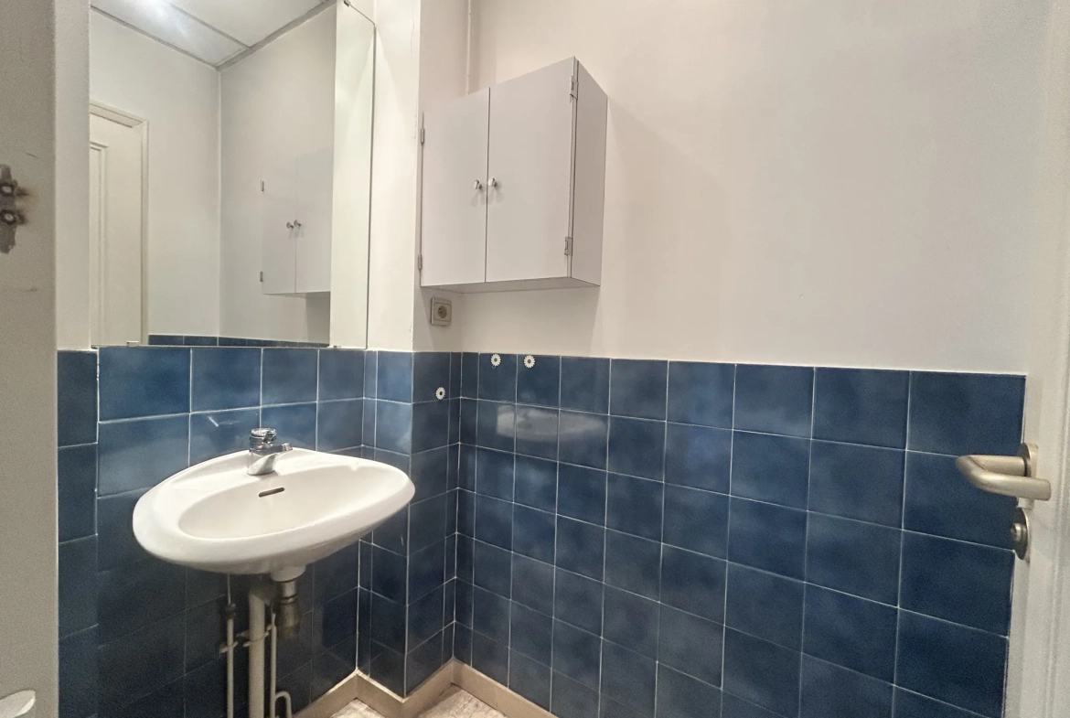 Appartement F6 de 151,37 m² avec 4 chambres et deux terrasses à Saint-Étienne 