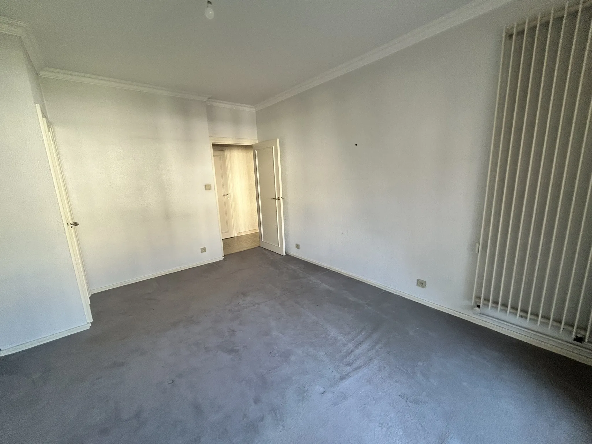 Appartement F6 de 151,37 m² avec 4 chambres et deux terrasses à Saint-Étienne 