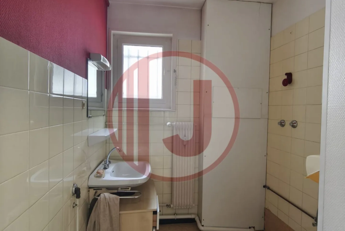 Studio 23 m² à vendre à Mulhouse, parfait pour investissement ou premier achat 