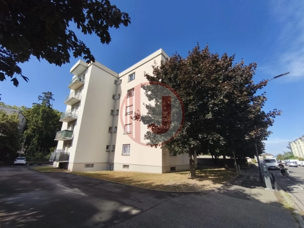 Studio 23 m² à vendre à Mulhouse, parfait pour investissement ou premier achat