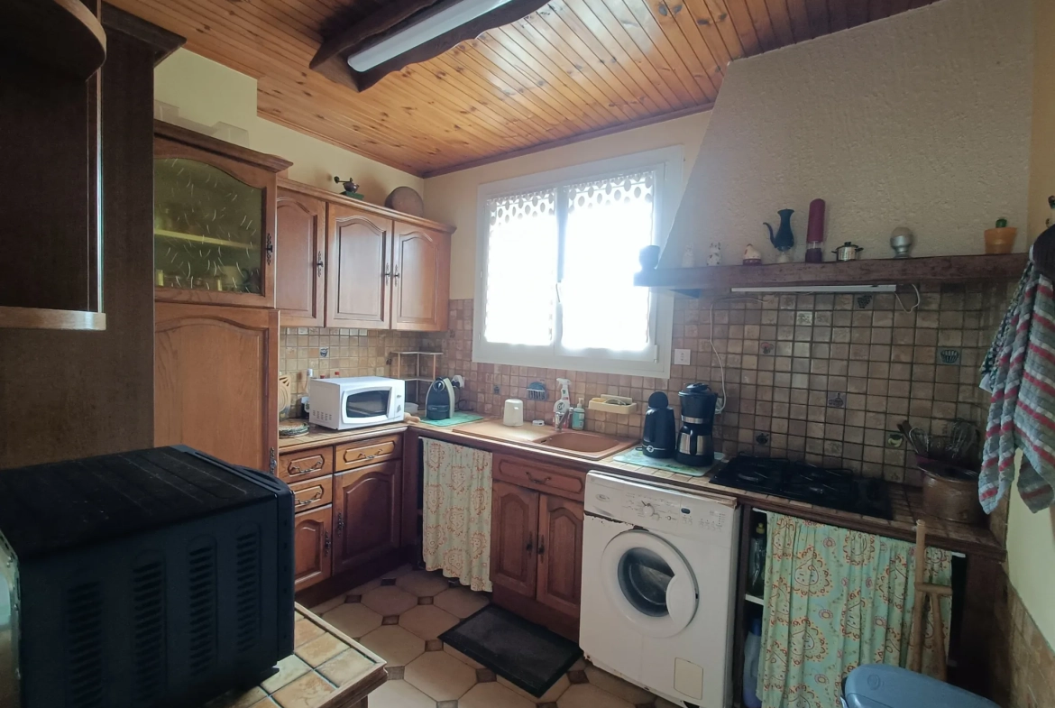 Maison à vendre à La Rochelle – 77 m² avec garage et jardin dans le quartier de Saint Éloi 
