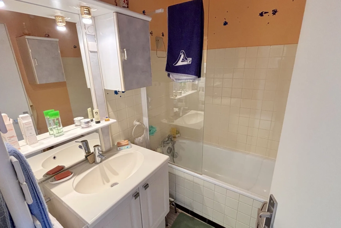 Appartement T2 avec loggia sud et vue mer à Carnon-Plage 