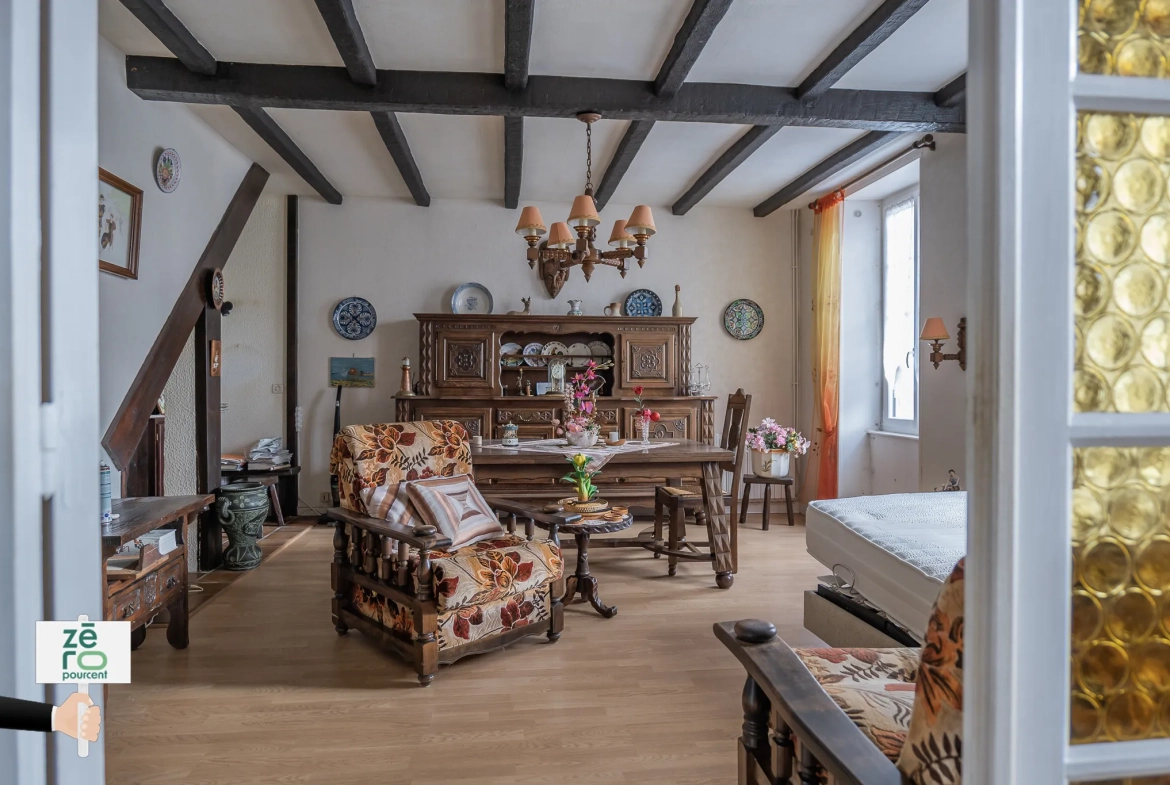 Maison familiale avec potentiel à La Gravelle, proche La Rochelle 