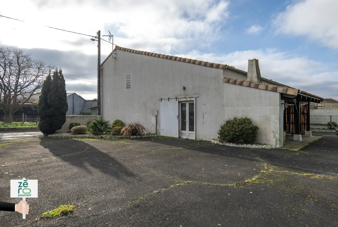 Maison familiale avec potentiel à La Gravelle, proche La Rochelle 