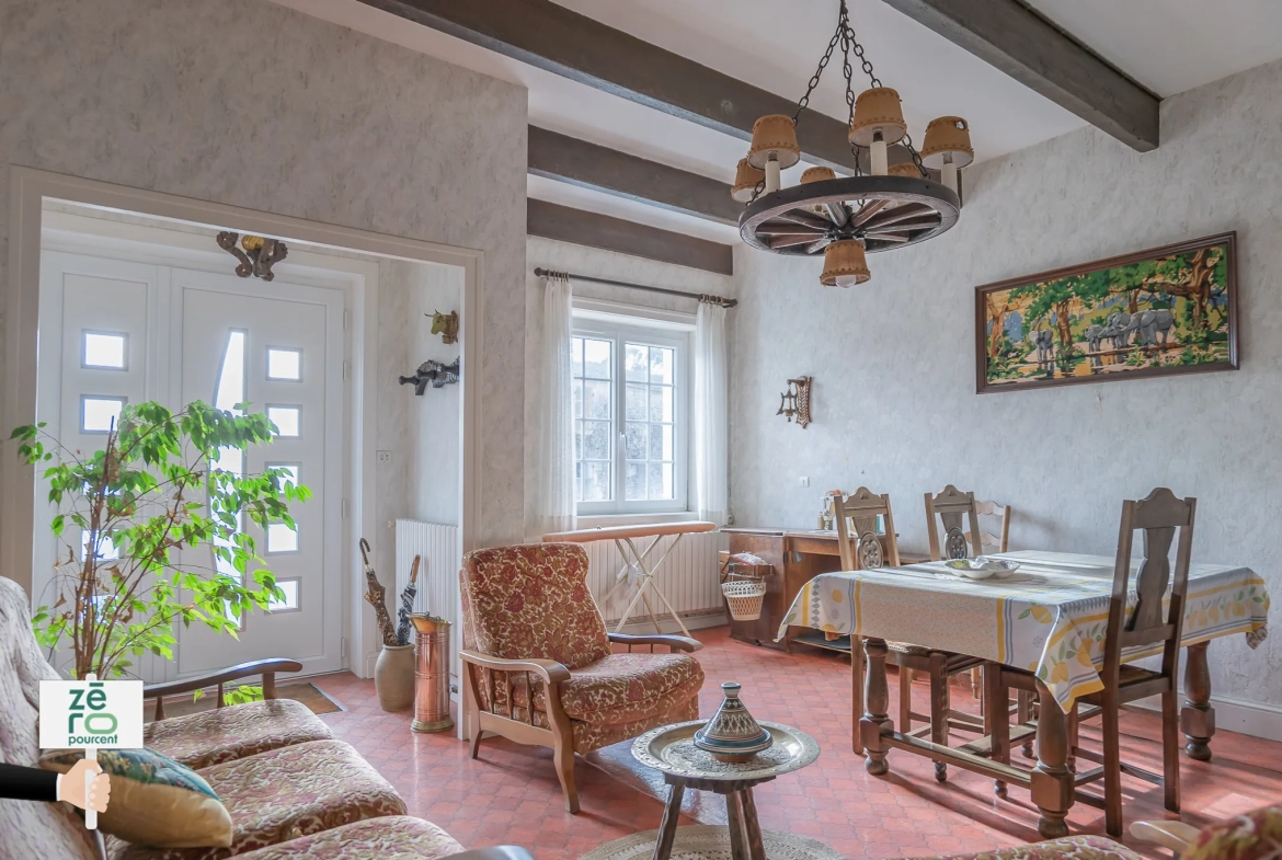 Maison familiale avec potentiel à La Gravelle, proche La Rochelle 