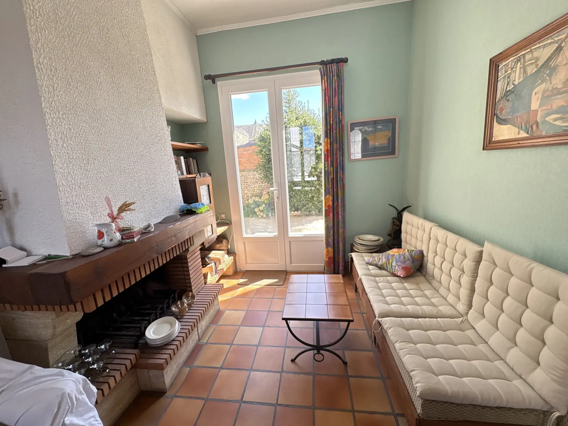 Maison lumineuse avec cour ensoleillée à Cayeux-sur-Mer - 4 chambres, garage et potentiel 