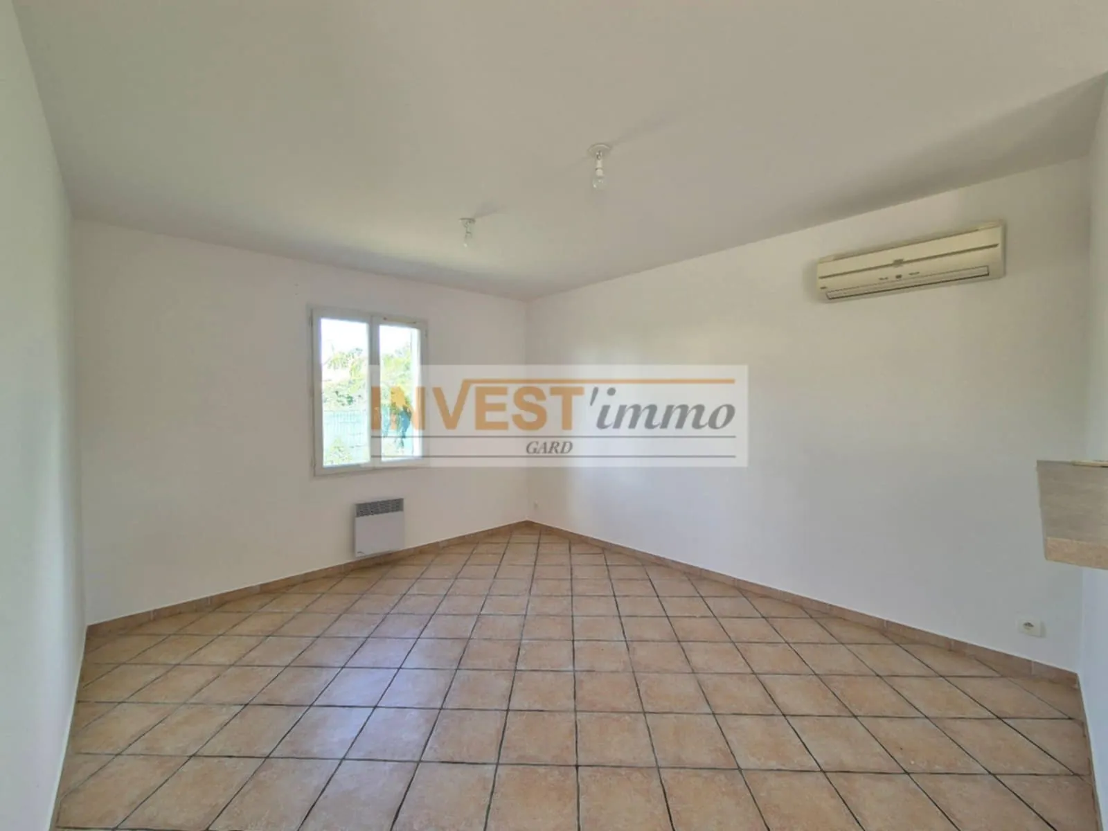 Charmante maison de plain-pied avec jardin à Bouillargues à vendre 