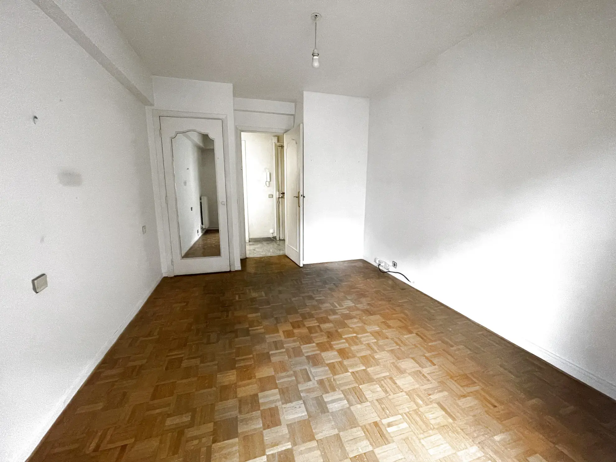 Appartement T2 à Nice Pasteur avec balcons, idéal investissement ou premier achat 
