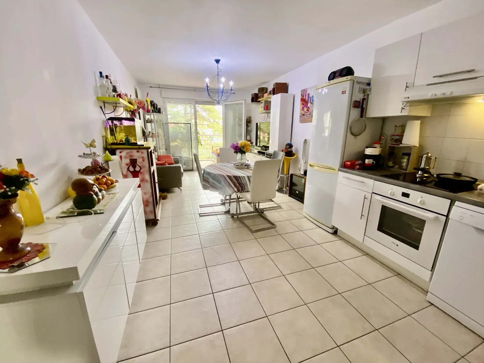 Appartement T2 traversant avec vue mer à La Seyne-sur-Mer Portes Marines 