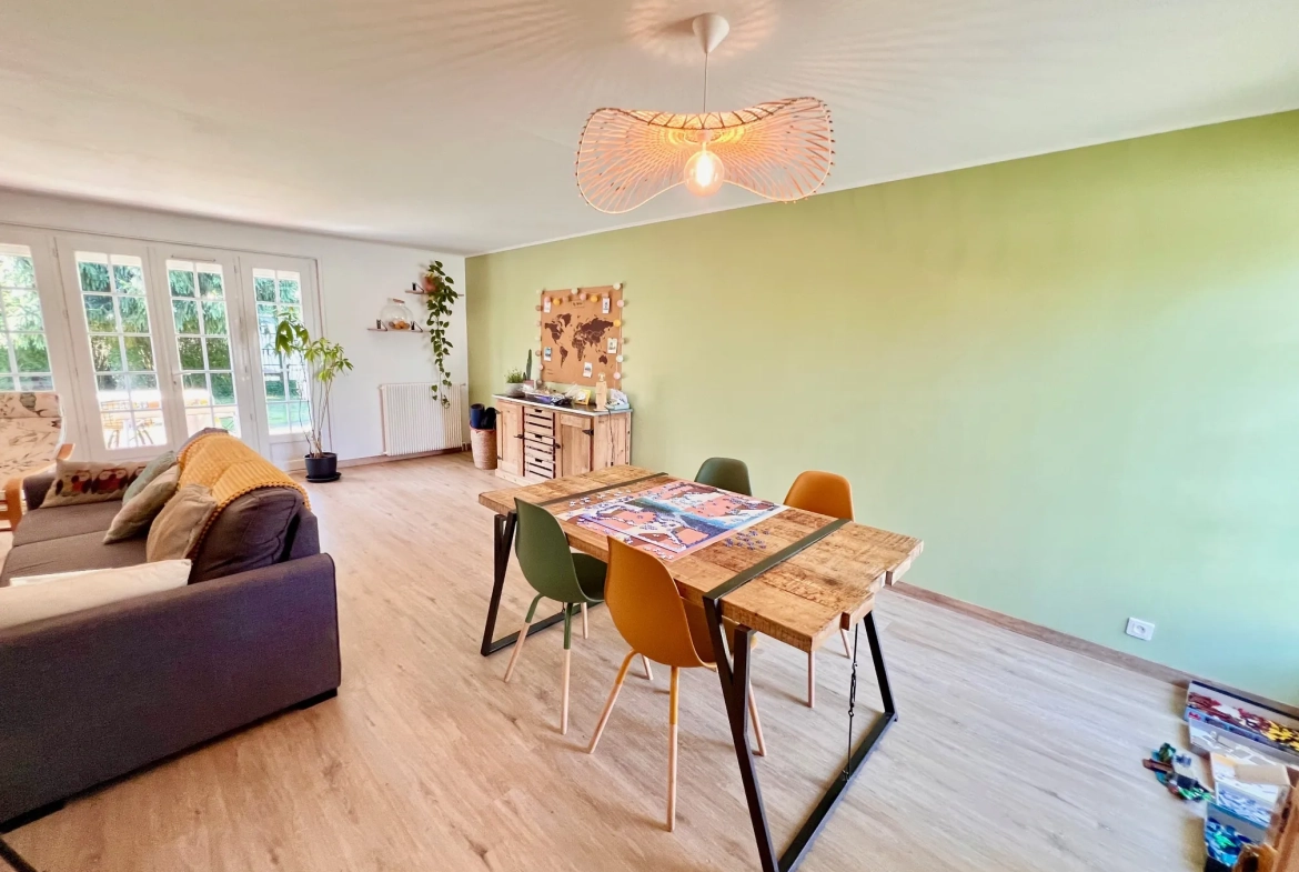 Magnifique maison de plain-pied à Tarbes avec grand jardin et équipements modernes 