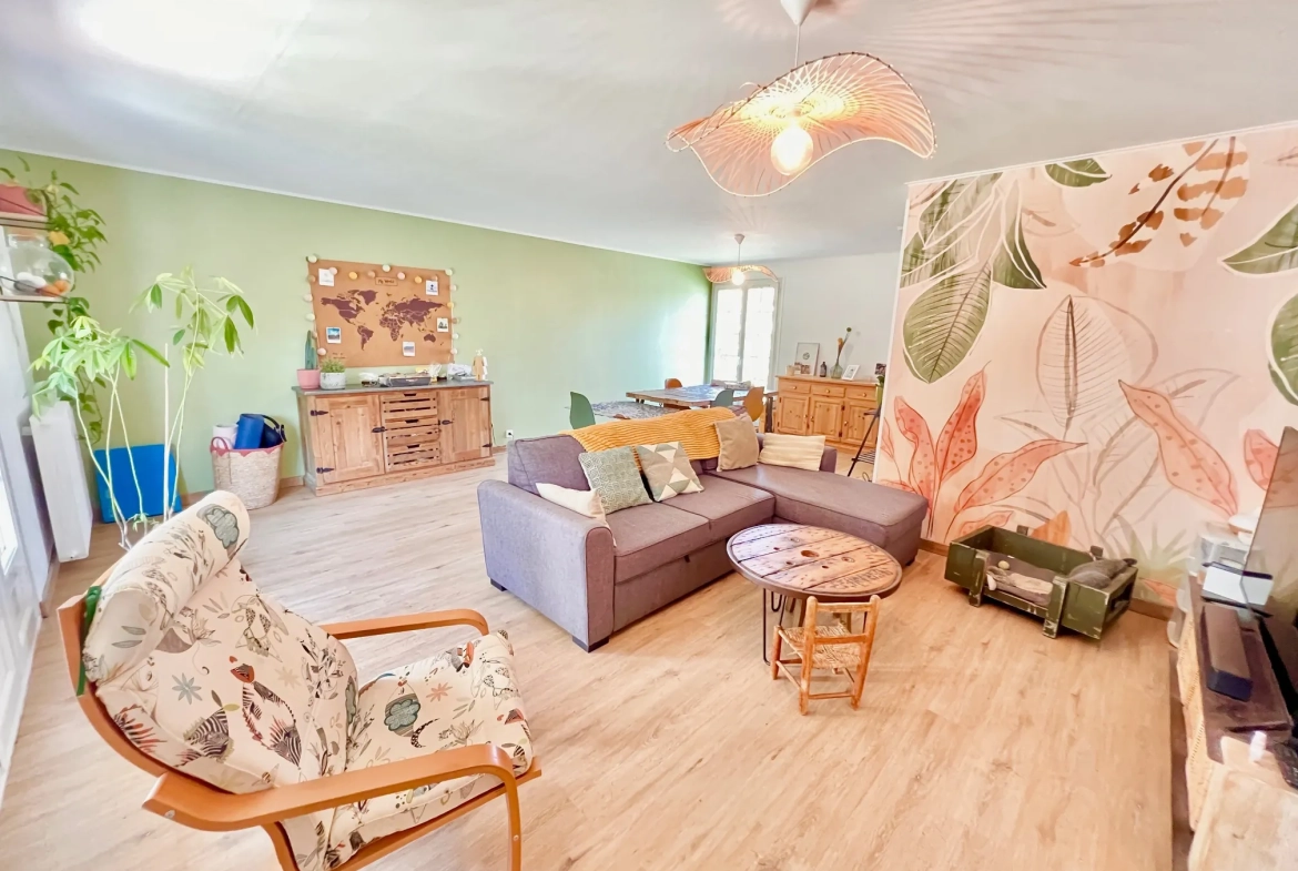 Magnifique maison de plain-pied à Tarbes avec grand jardin et équipements modernes 