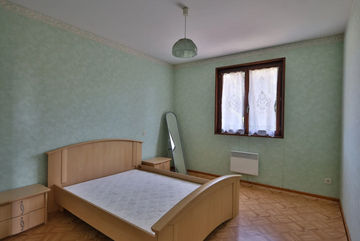 Maison 3 pièces de 71,74 m2 avec jardin de 850 m2 à Saint Just Chaleyssin 