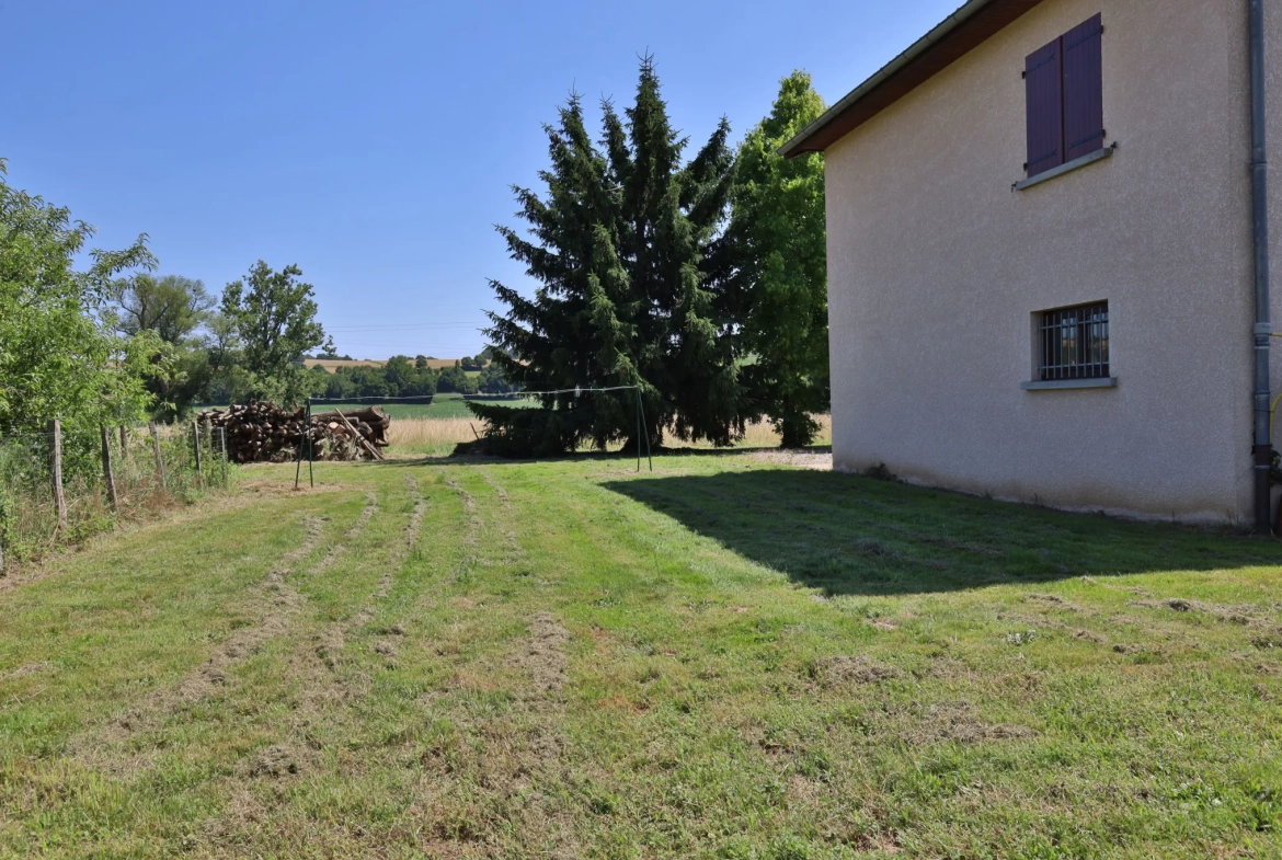 Maison 3 pièces de 71,74 m2 avec jardin de 850 m2 à Saint Just Chaleyssin 