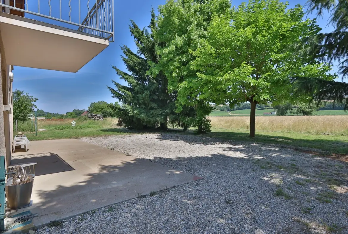 Maison 3 pièces de 71,74 m2 avec jardin de 850 m2 à Saint Just Chaleyssin 