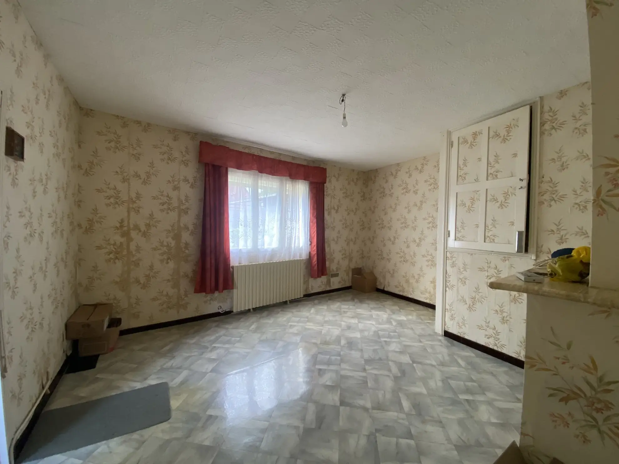 Maison à rénover de 75 m² avec jardin et garage à Trith Saint Léger 