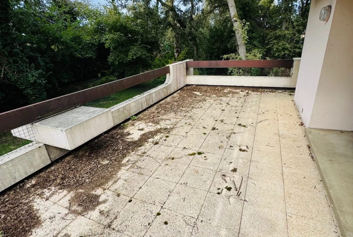 Magnifique maison d'architecte de 1960 avec jardin à Mont-de-Marsan 