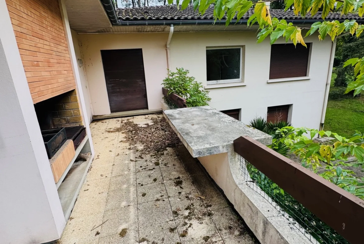 Magnifique maison d'architecte de 1960 avec jardin à Mont-de-Marsan 