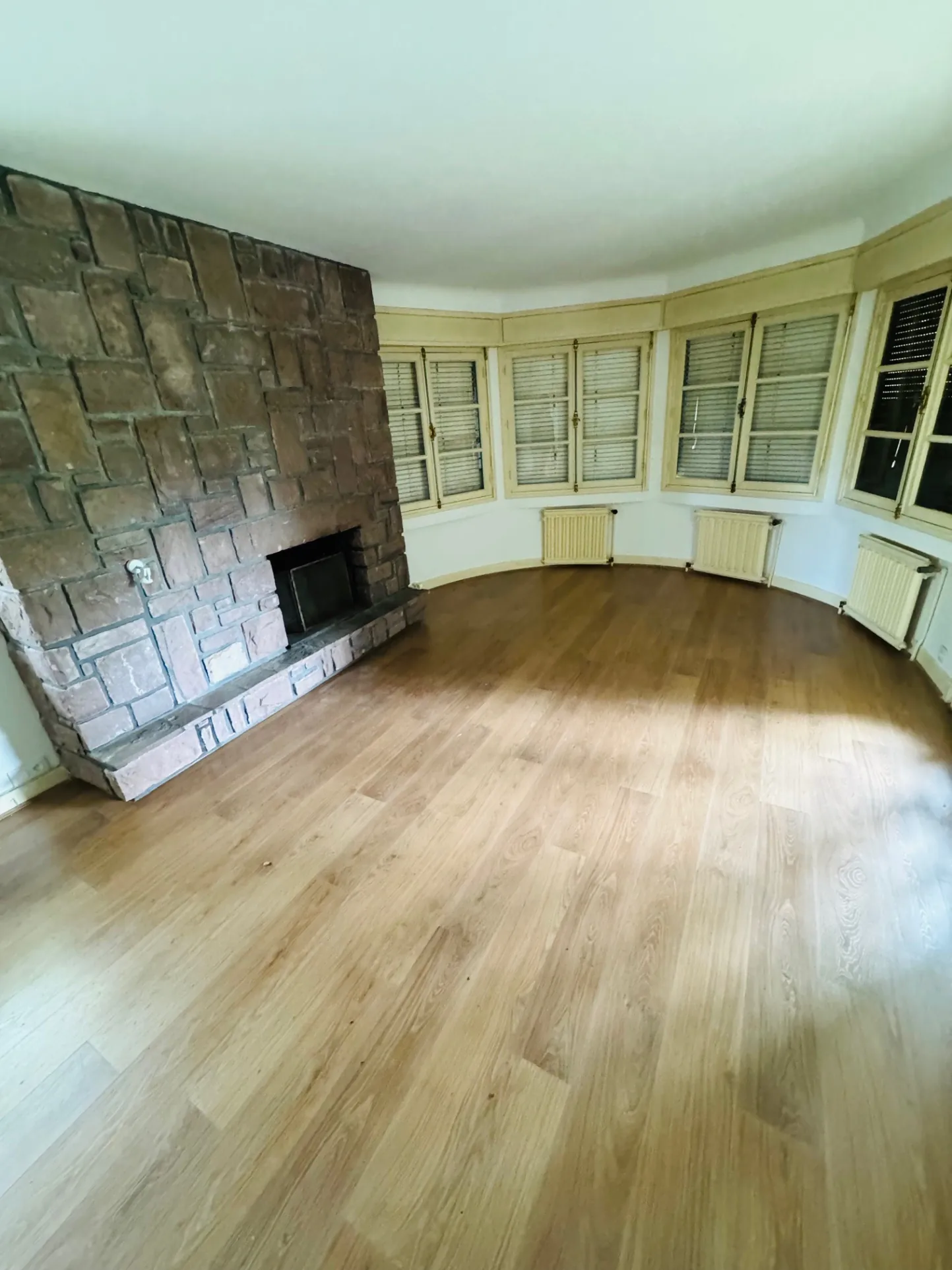 Magnifique maison d'architecte de 1960 avec jardin à Mont-de-Marsan 