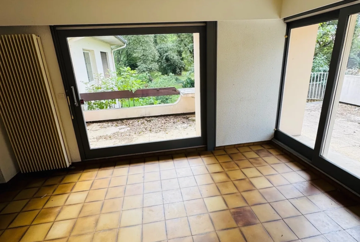 Magnifique maison d'architecte de 1960 avec jardin à Mont-de-Marsan 