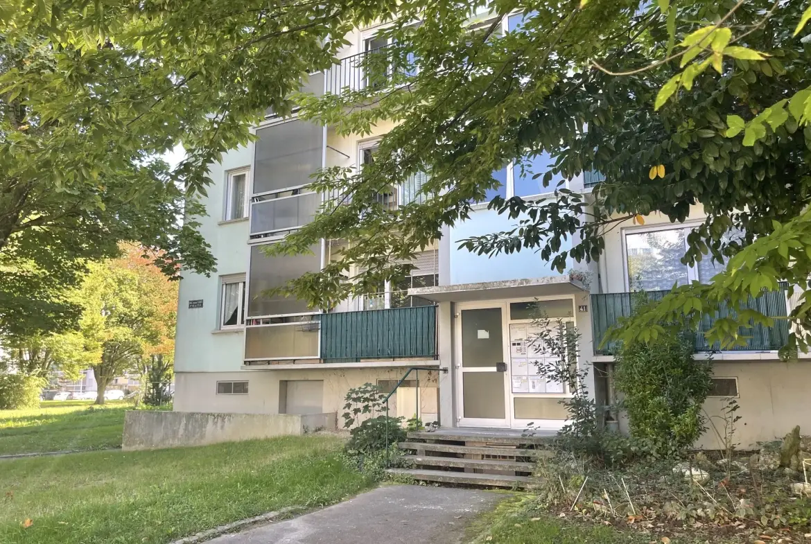 Appartement F4 lumineux de 70 m² avec balcons à Mulhouse 