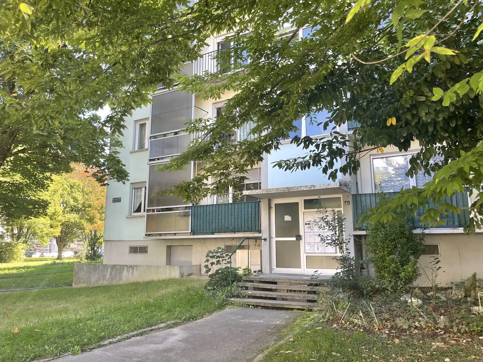 Appartement F4 lumineux de 70 m² avec balcons à Mulhouse 
