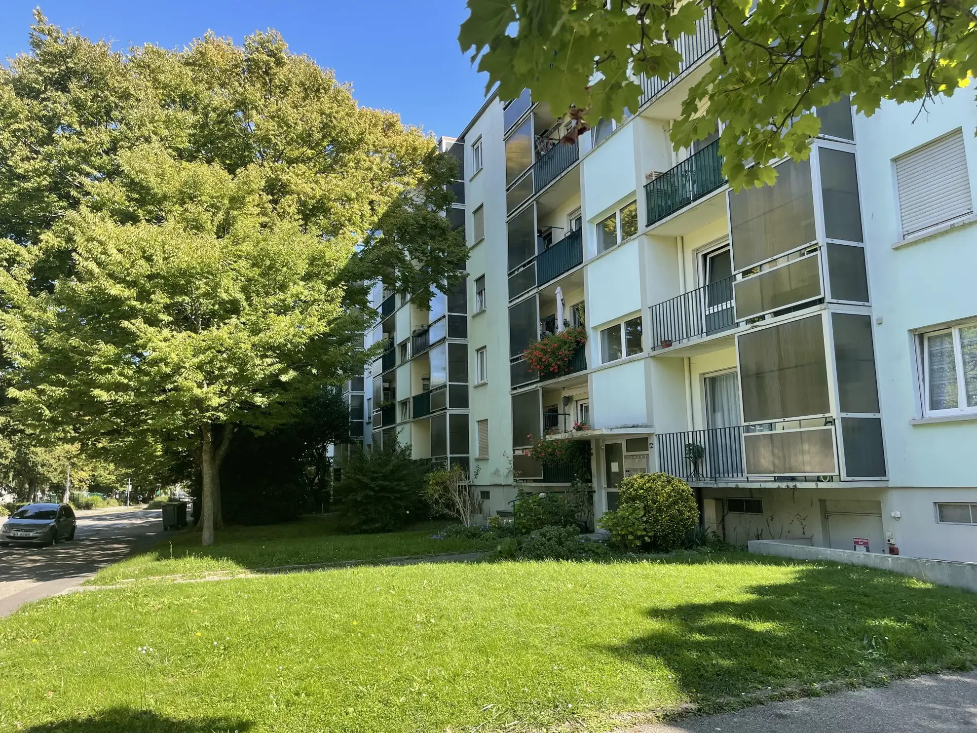 Appartement F4 lumineux de 70 m² avec balcons à Mulhouse 