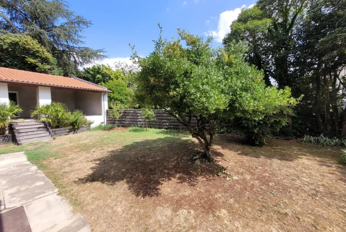 Maison basque familiale de 157 m² à Marmande avec terrain clos et garage 