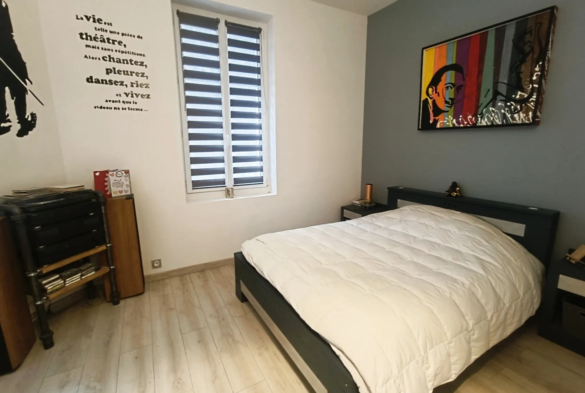 Maison de village avec grande terrasse à Saint Didier en Velay, 177 m² 